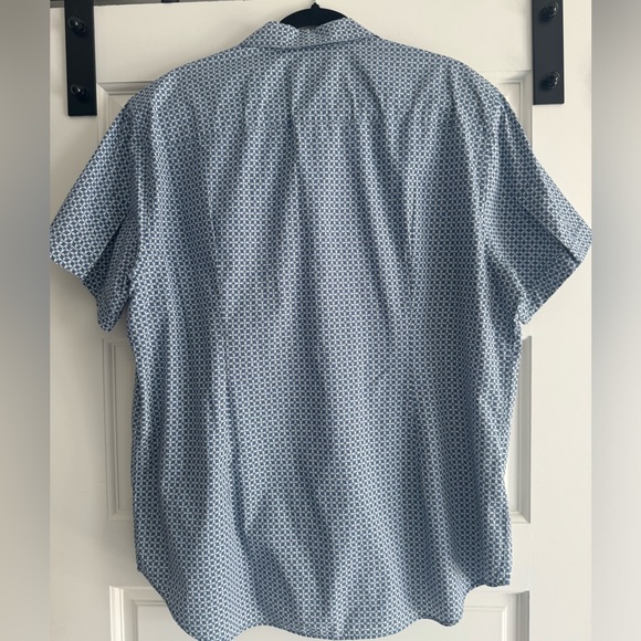 Like New Theory Short Sleeve Casual Dress Shirt - Picture 5 of 5